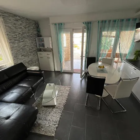 Bayview Villa Pag Pag Town Extérieur photo